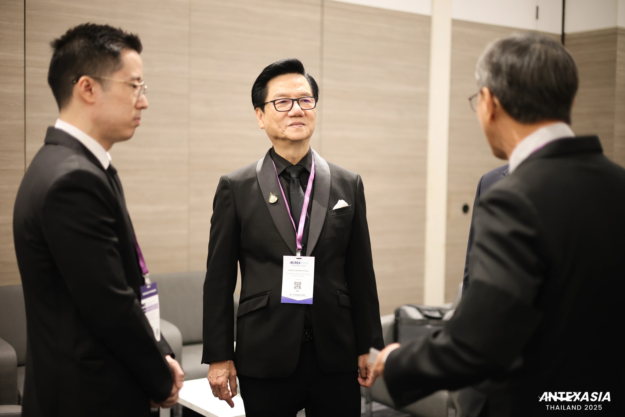 Event photography in Bangkok — Blue Apple International