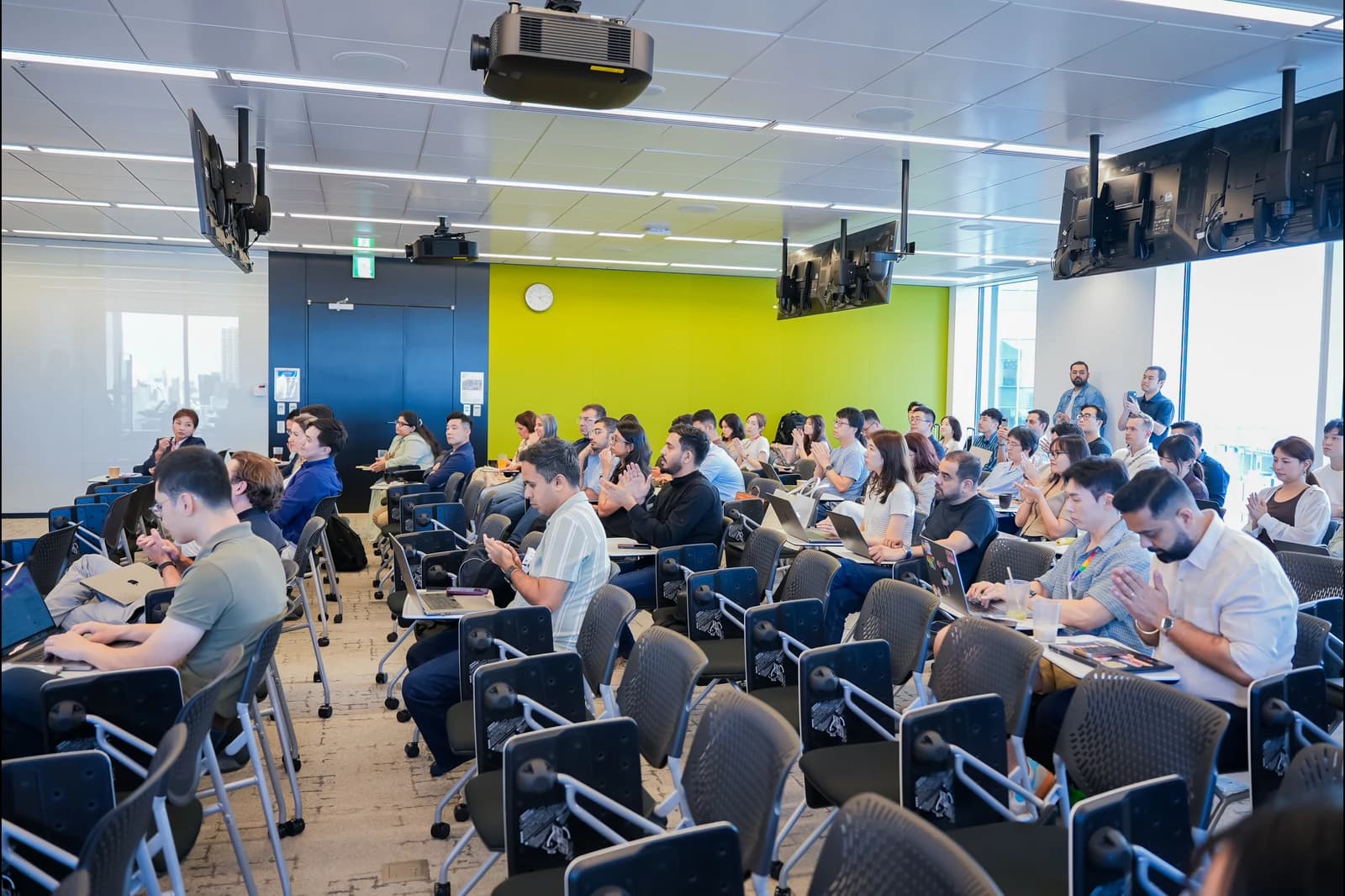 Event Photography in Japan: What We Learned Covering a Tech Summit in Tokyo
